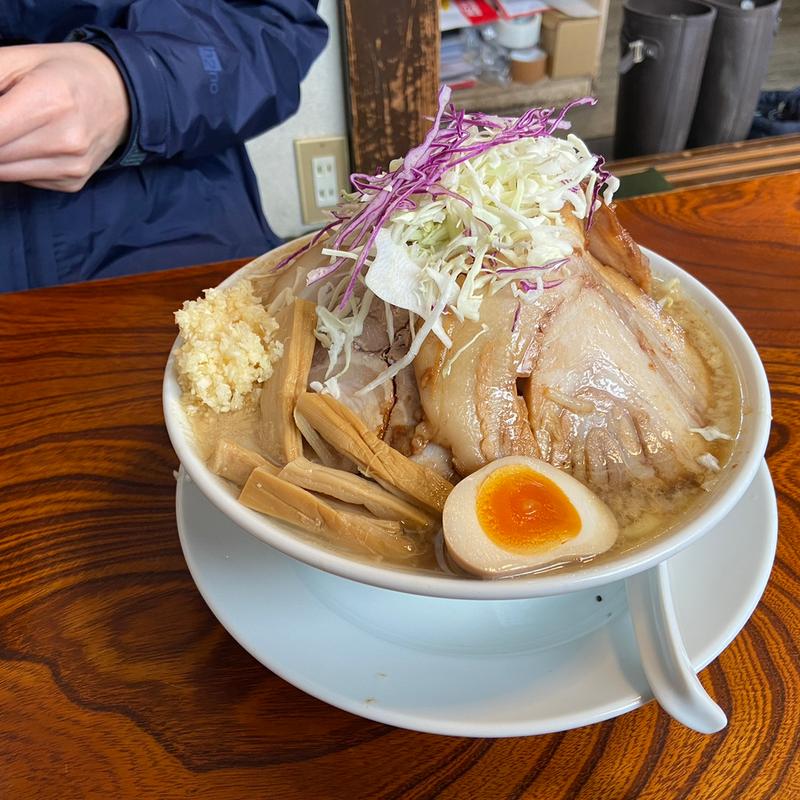 でかまる(麺屋ひろまる)