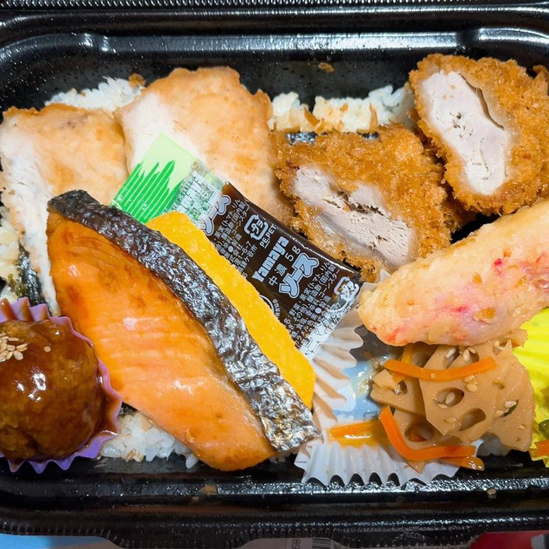 ぜいたくのり弁(道の駅 しもつけ)