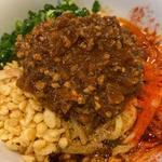 汁なし担々麺(汁なし担々麺 ラーテル)