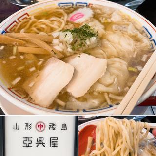 ワンタン麺(亞呉屋 仙台EDEN店)