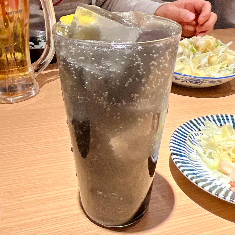 真っ黒レモンサワー(俺の魚を食ってみろ！！本店)