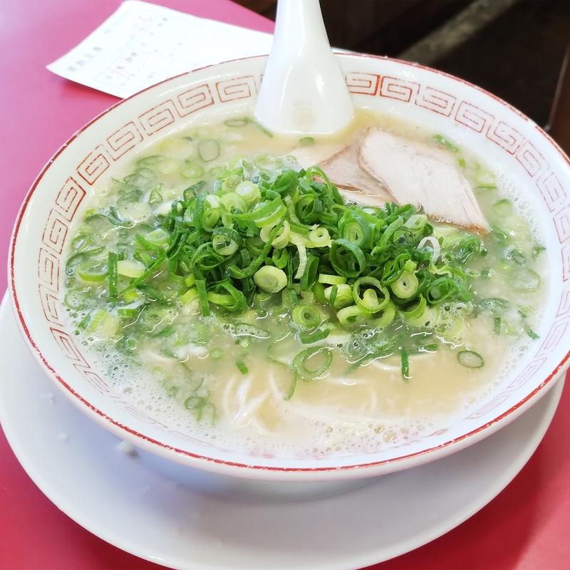 ラーメン540円＋ねぎ山50円(長浜御殿 堤店)