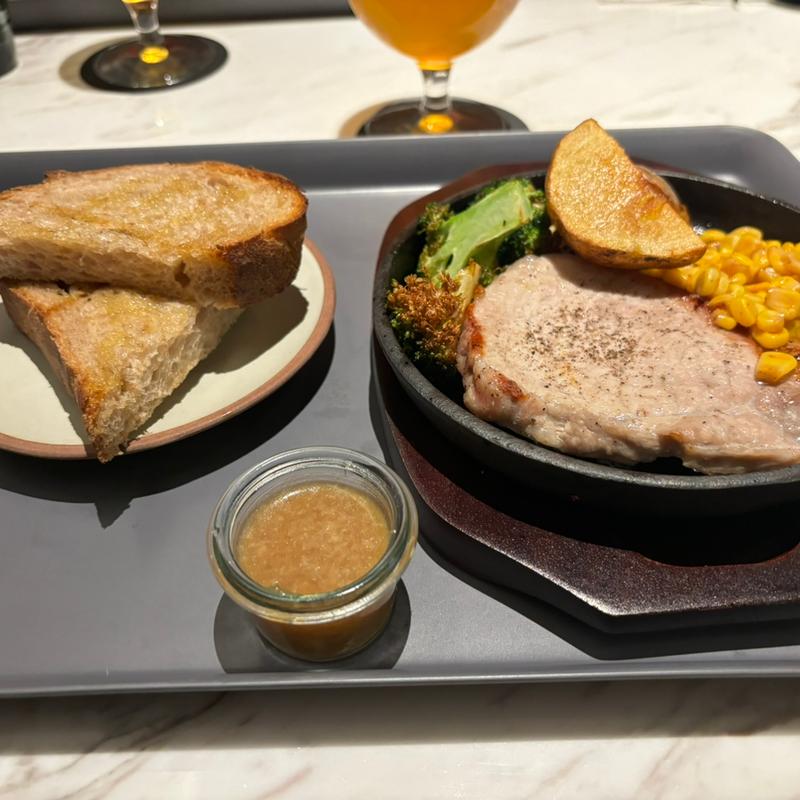 日替わりランチ　(dam brewery restaurant)