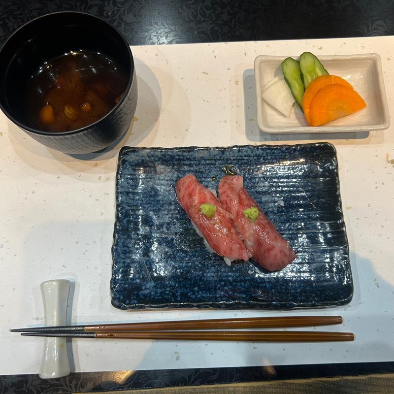 常陸牛にぎり(鉄板焼ステーキ　巨匠)