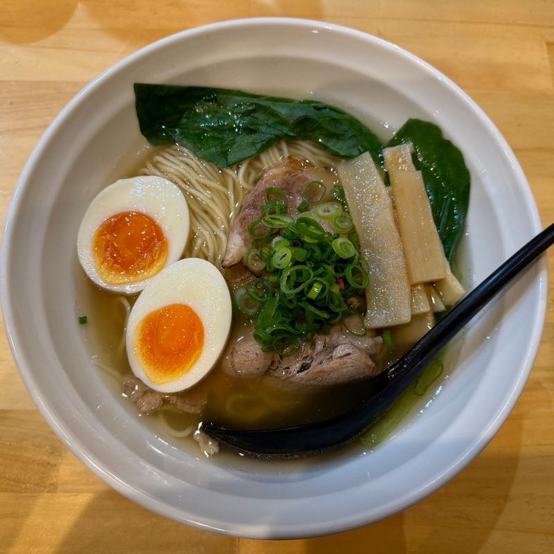 本枯れ鯖と天然真昆布の塩ラーメン(至高の出汁と麺 たかや)
