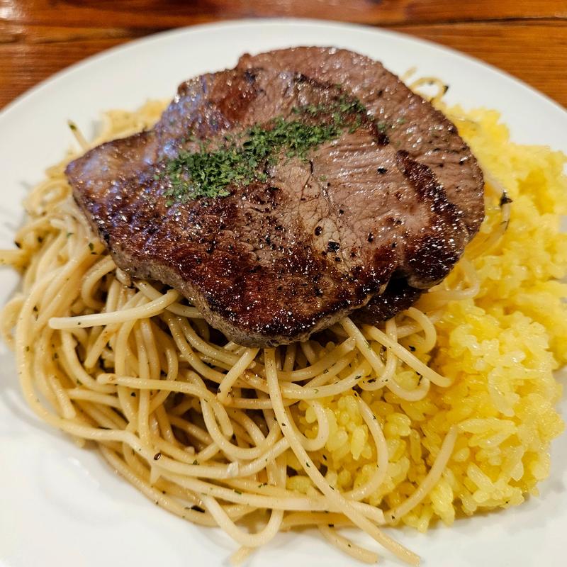 牛肉の薄切りステーキ(ラ・タベルナ )