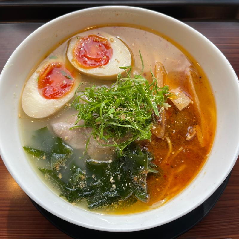 味玉奈々らーめん(IDONOカフェテラス&nana (旧ラーメン奈々))