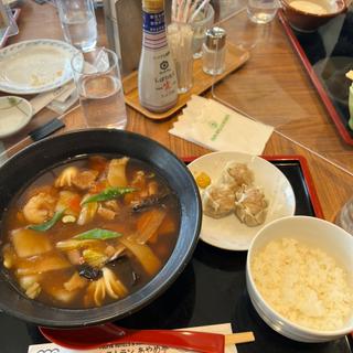 広東麺(紫あやめ36　あやめ亭 （富士屋レストラン　あやめ亭）)
