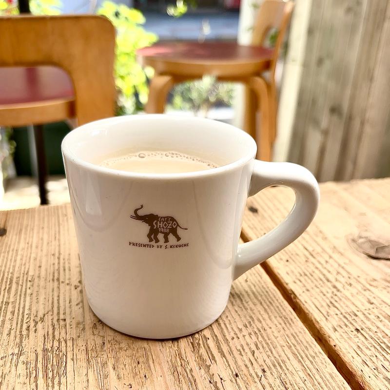 カフェラテ(ショウゾウ コーヒー ストア （SHOZO COFFEE STORE）)