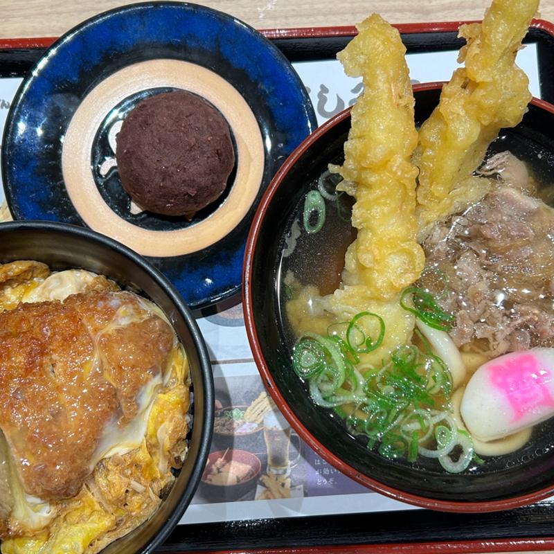 (資さんうどん 今福鶴見店)