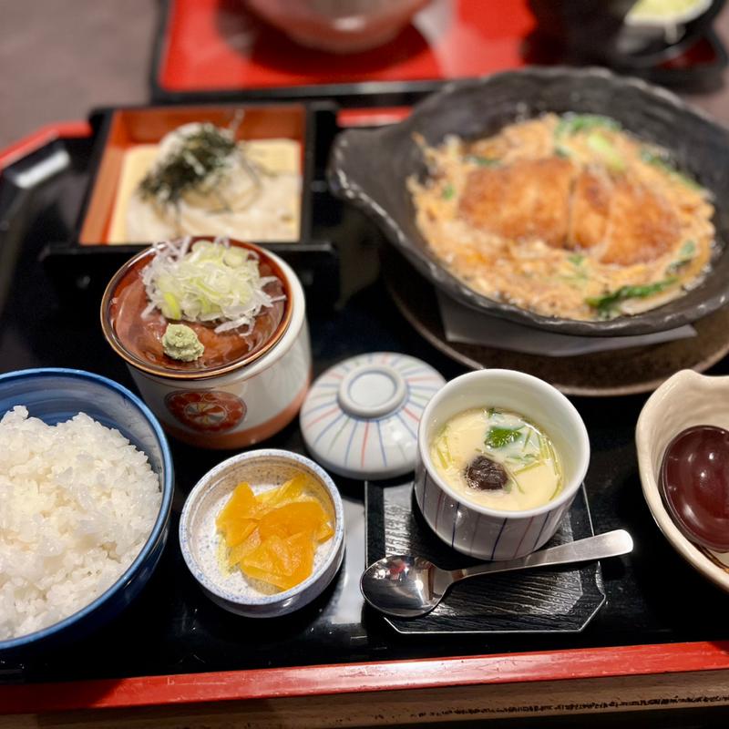 ロースかつ煮定食(味の民芸 大田原店 （あじのみんげい）)