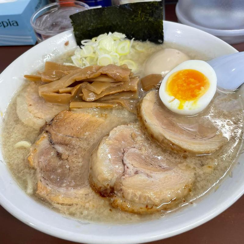 チャーシューメン(ラーメンひかり)