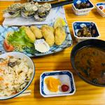 焼き牡蠣とカキフライ定食