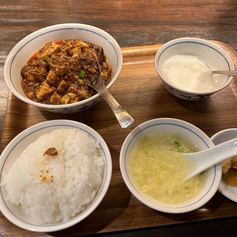 ランチメニュー  陳麻婆豆腐(陳麻婆豆腐　横浜クイーンズスクエア店)