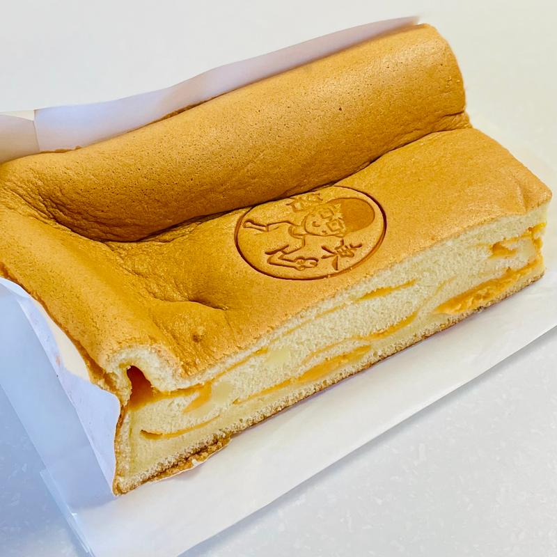 こぼれチーズカステラ(台湾カステラ 名東)