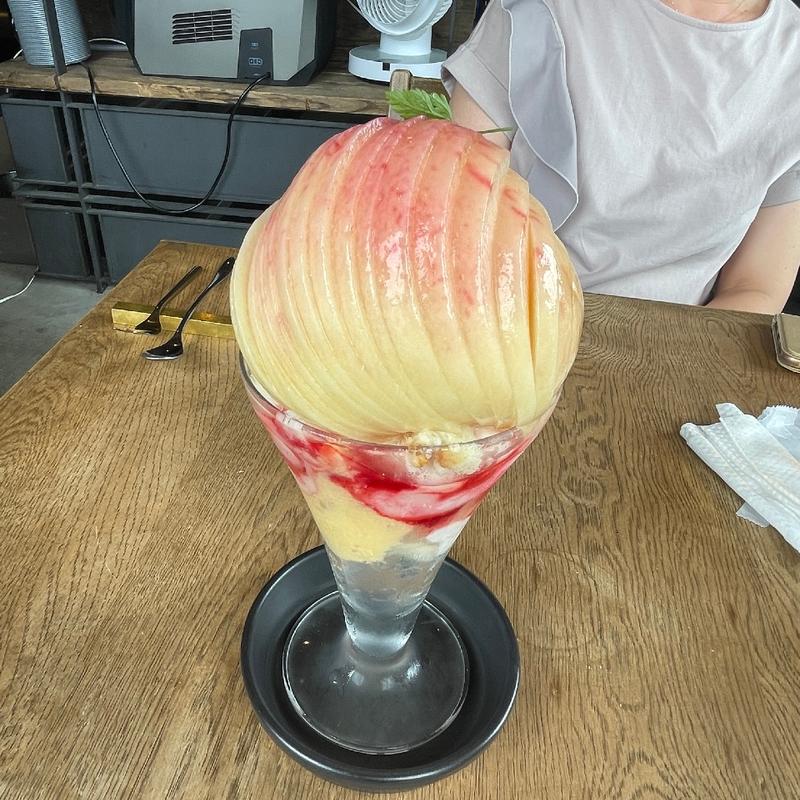 季節のパフェ(Мир cafe ミールカフェ)