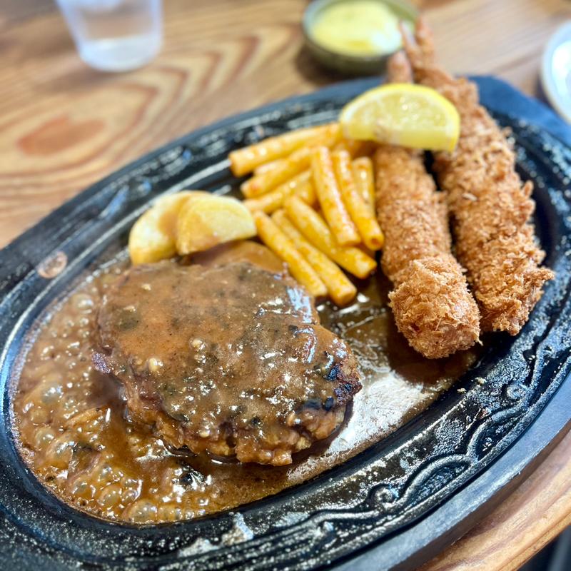 ハンバーグ&エビフライ(ステーキハウス フジ姫路東ランプ店)