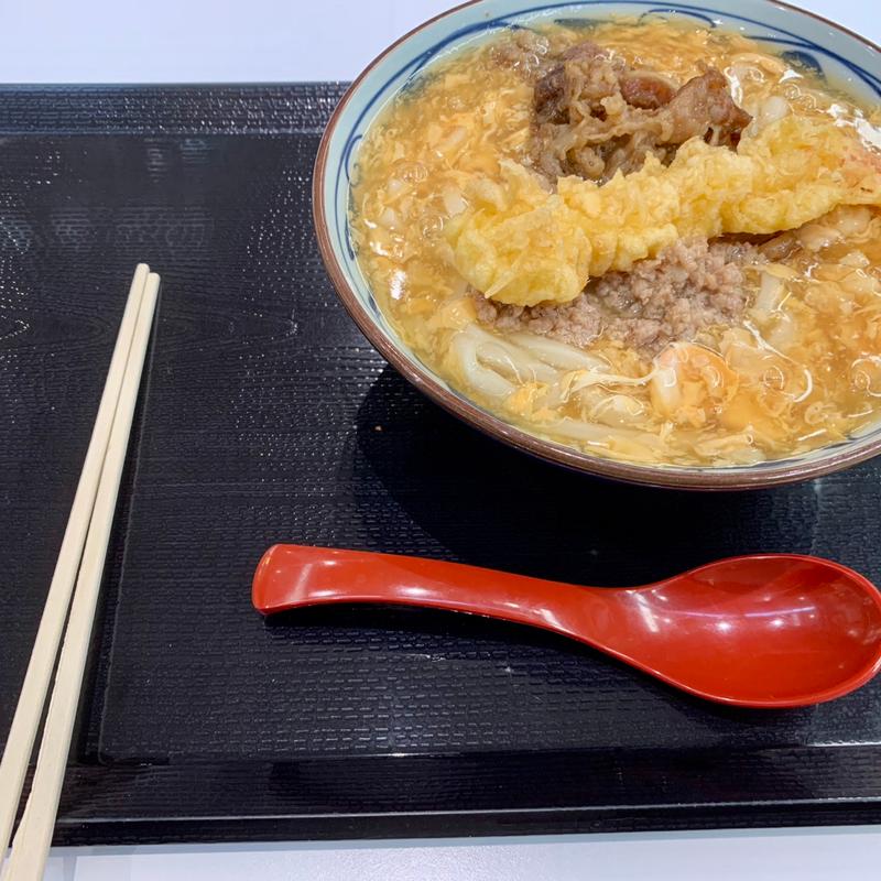 肉がさね玉子あんかけうどん(丸亀製麺 エアポートウォーク名古屋店 )