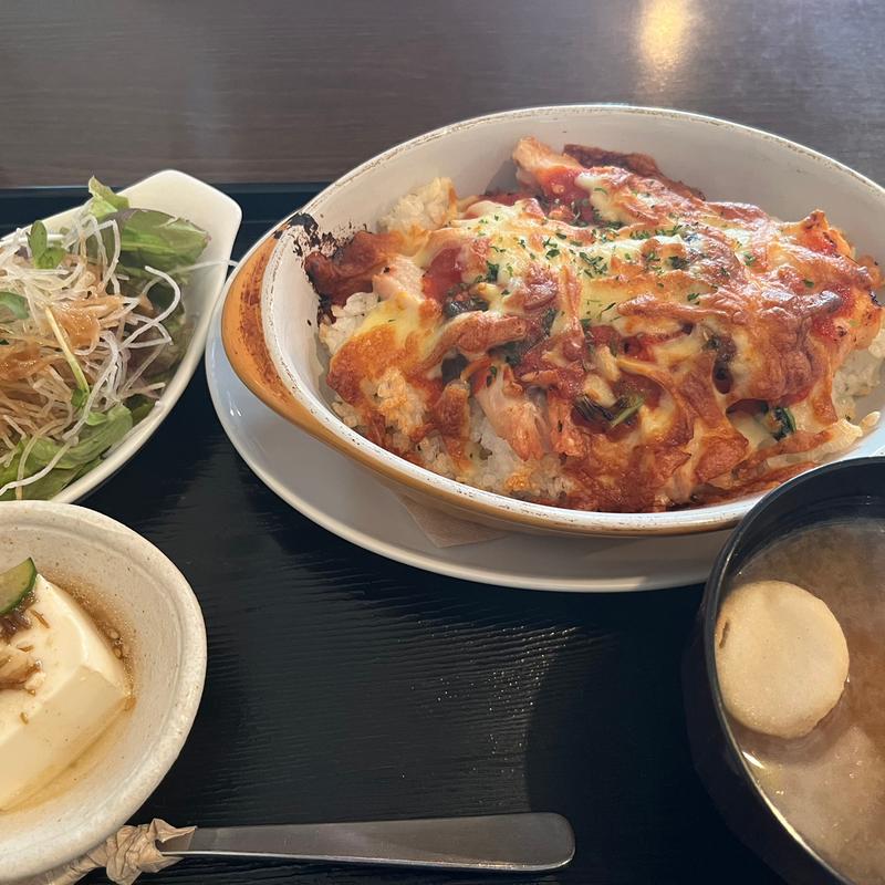 日替りランチ（ほうれん草とチキンのドリア）(ビア酒場バブルス)