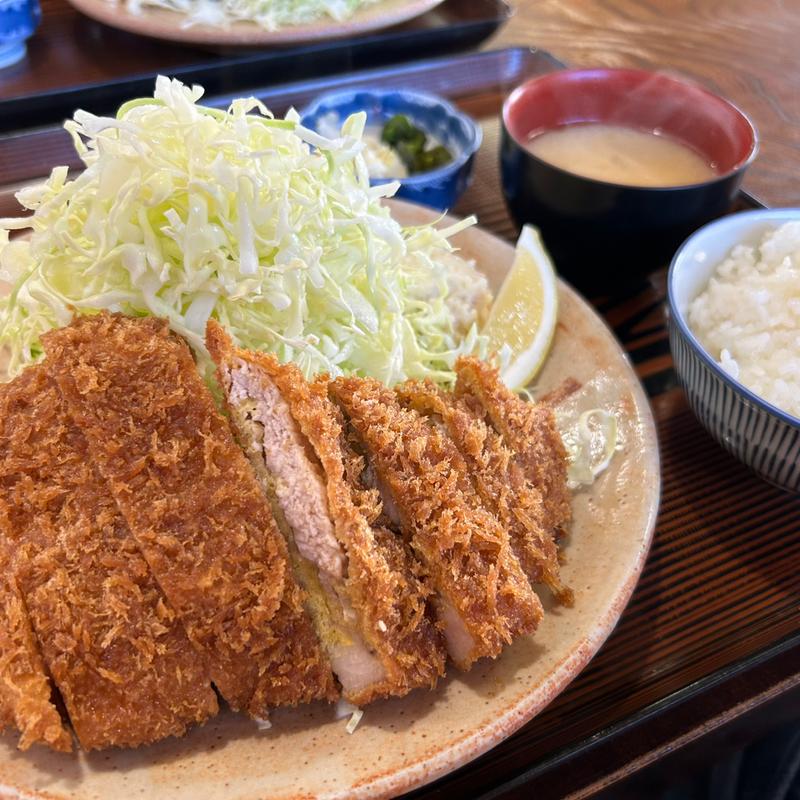 上ロースカツ定食(とんかつ いもや )
