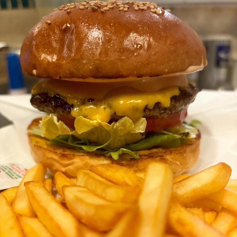 チーズバーガー(Authentic)