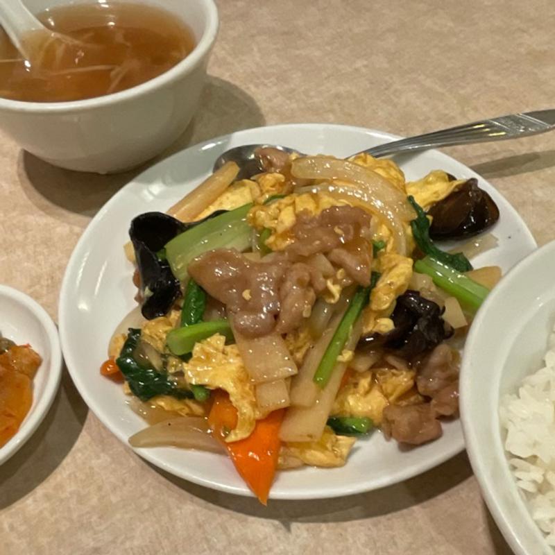 豚肉ときくらげ、玉子の炒め(白鳳(ハクホウ) 新館)