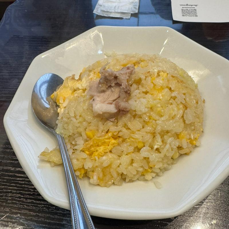 にんにく炒飯(らぁめん しょうがの海)