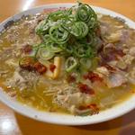 牛肉ピリ辛タン麺(ごんちゃん )
