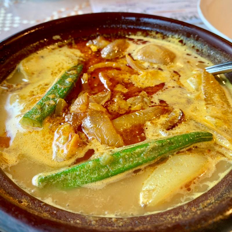 チキンカレー(バロッサ)