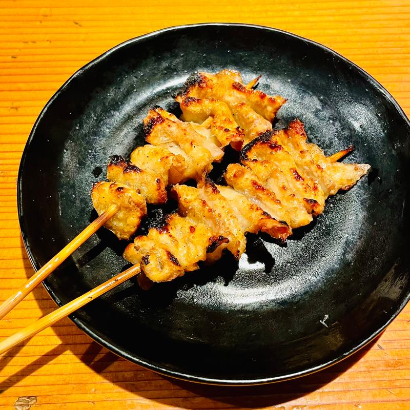 鶏皮(炭火焼鳥酒房 和光市のおっ鳥家)