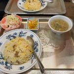 餃子定食(餃子専科DINING LEE)