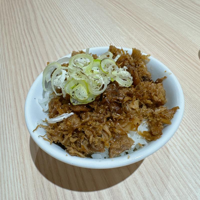 チャーシューご飯　小(つじ田 ららぽーと堺店)