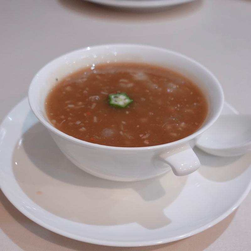 かに肉入りフカヒレスープ(榮鳳 （栄鳳 エイホウ）)