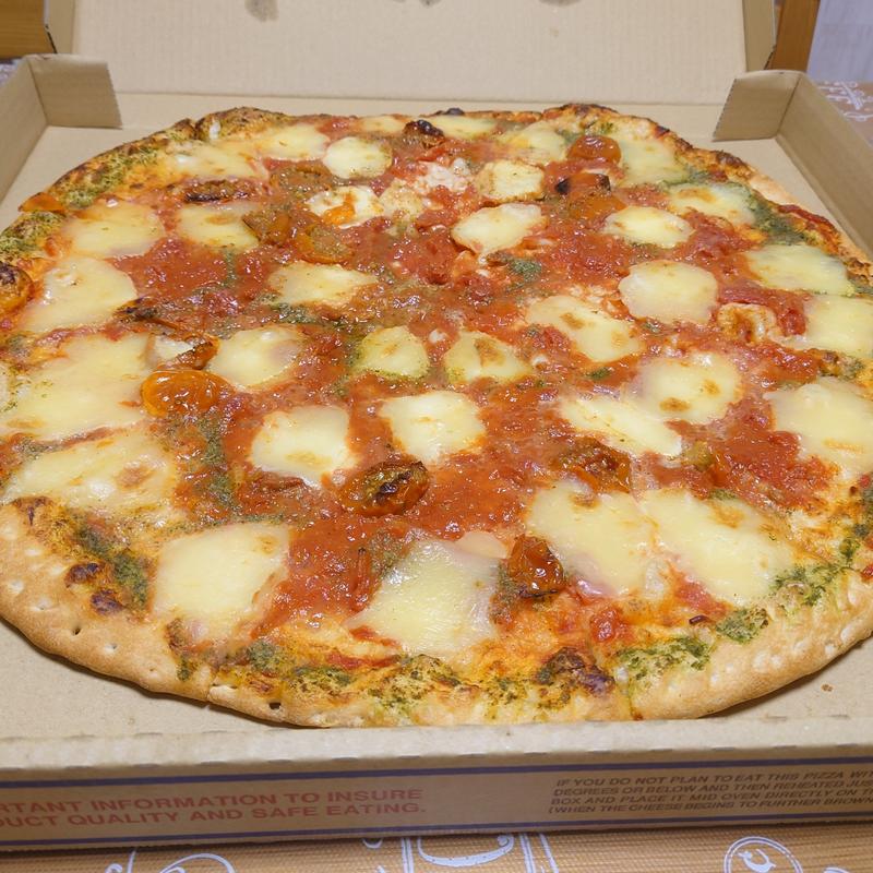 ホールピザ（マルゲリータ）(コストコホールセール　 新三郷店　ベーカリー （COSTCO）)