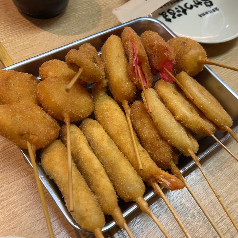 (串かつだるま 新世界総本店)