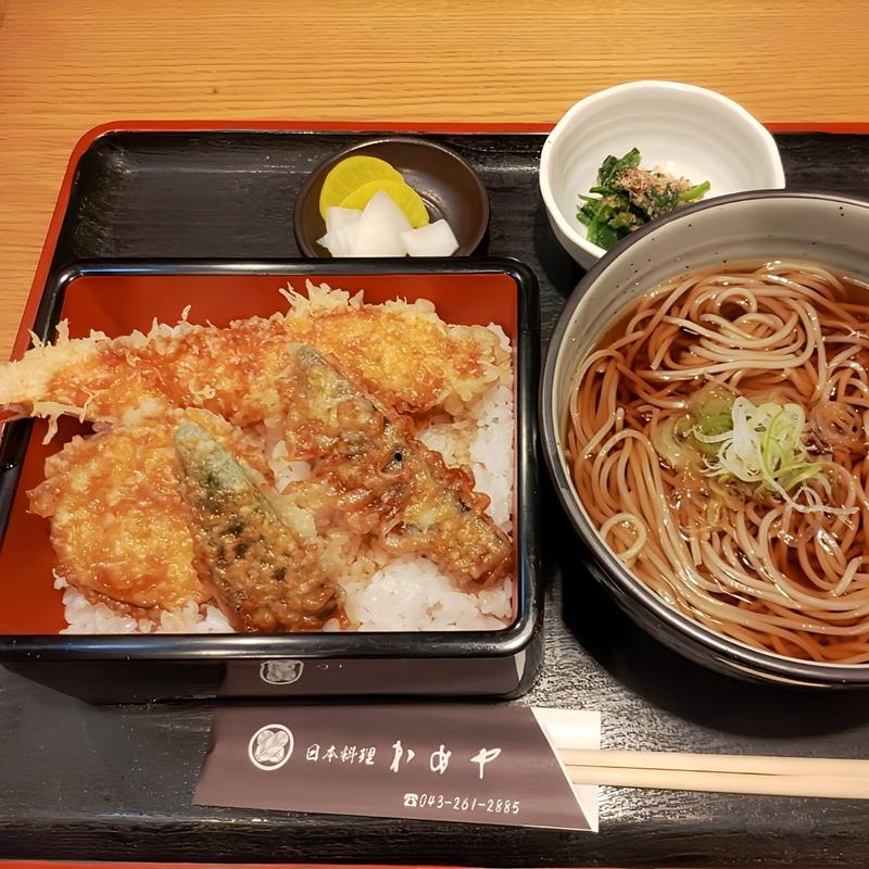 大海老天丼とせいろそば（温かいそばに変更）(かめや)