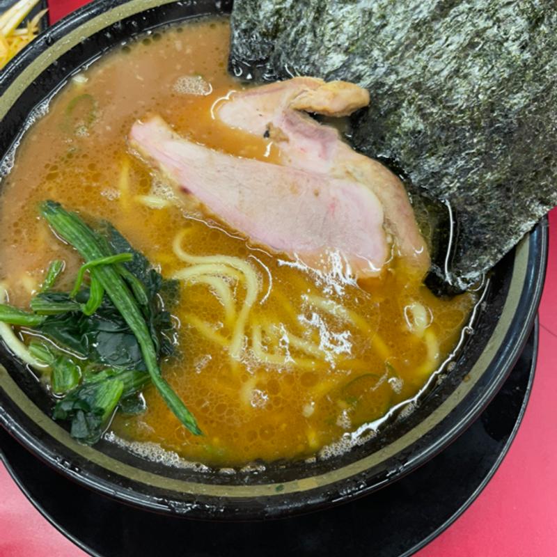 ネギラーメン(赤)(IEKEI TOKYO 王道家直系)