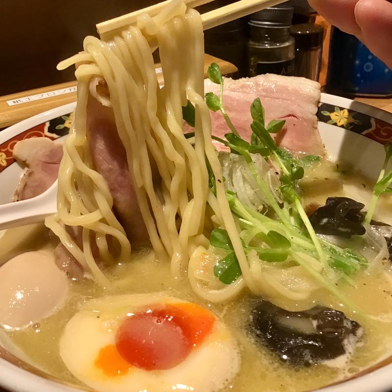 プレッタムーア  特製中華そば(YAMACHAN)