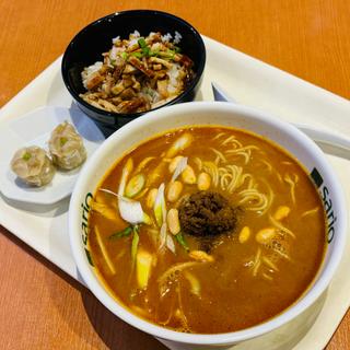 タンタン麺とミニ叉焼飯（貝柱焼売付き）(SARIO 聘珍茶寮 横浜ワールドポーターズ店)