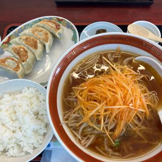 カラネギ中華ラーメン+餃子ライス(うまいめんくい亭 （うまいめんくいてい）)