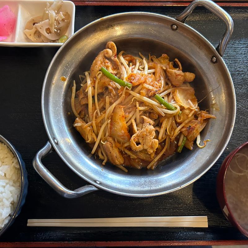 ホルモンキムチ炒め定食(欅屋 （KEYAKIYA）)