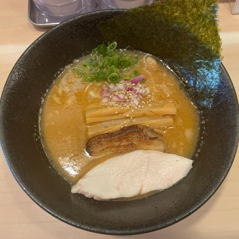 鶏豚らーめん　醤油(らーめん 鶏と〇〇 ~torimaru~)