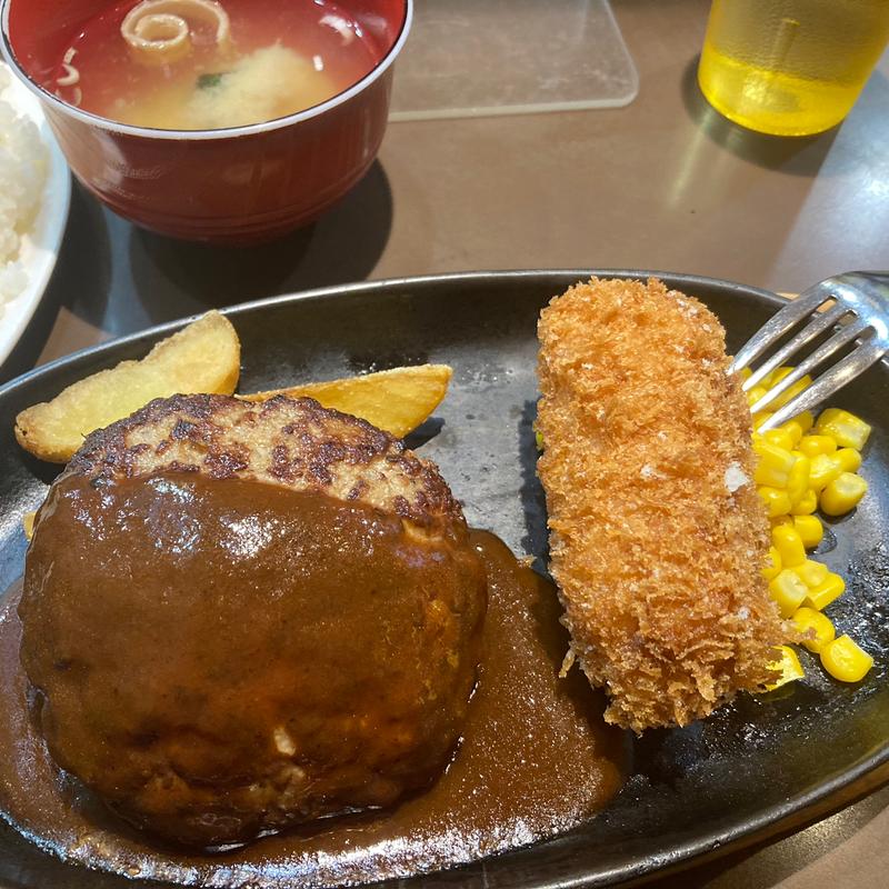 サイドメニュー付ハンバーグ(三浦のハンバーグ 御茶ノ水店)