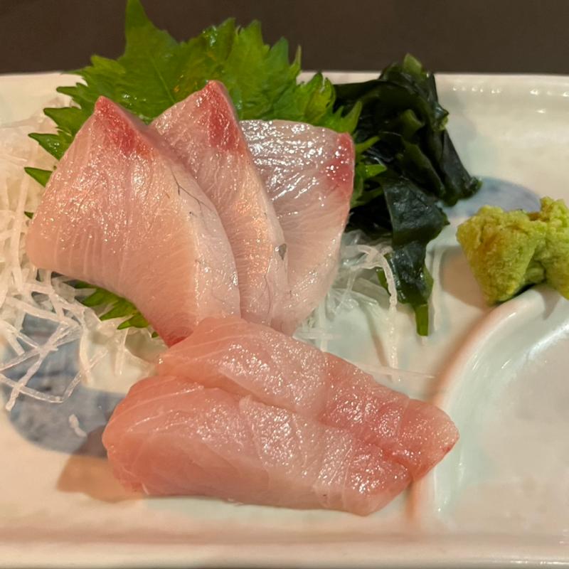 はまち刺身(ぱぶ茶屋 祭)