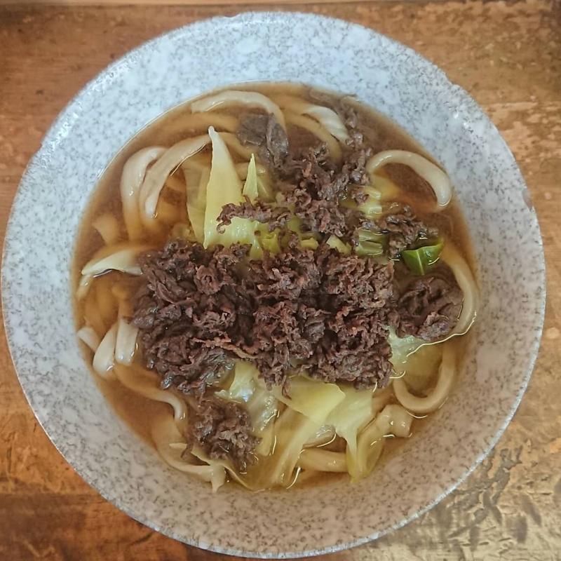 肉うどん(手打ちうどん うえちゃん )