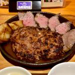 ハンバーグ&和牛焼肉50g定食(桜原精肉店)