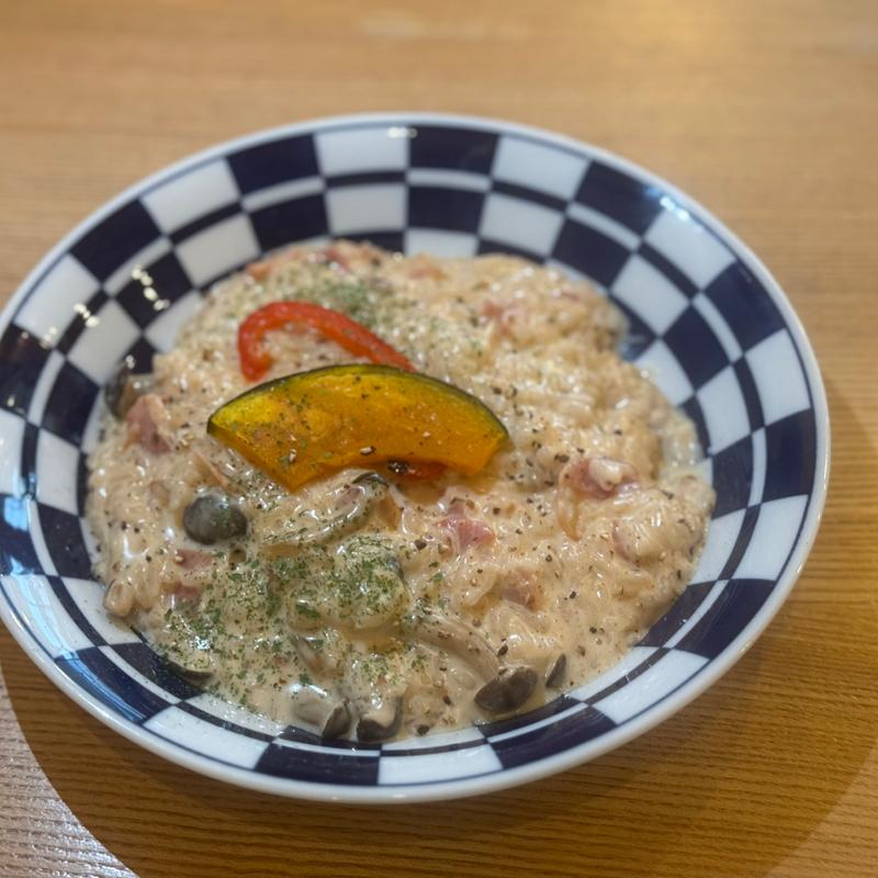 キノコとベーコンのチーズリゾット (AN'S CAFE)