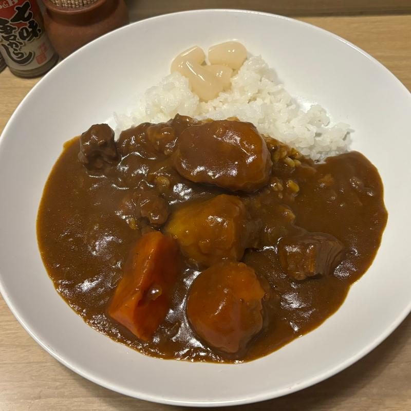 特辛カレーライス(季節料理 すみれ)