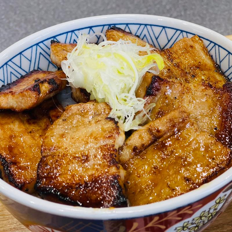 バラ肉丼 大盛り(元祖豚丼屋TONTON岡南店)