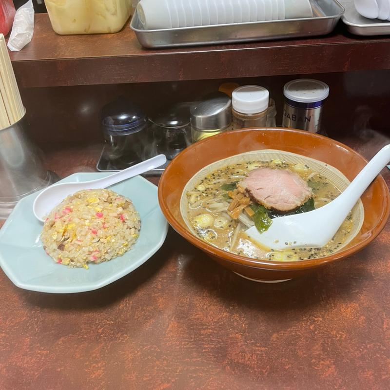 味噌ラーメン半チャーハンセット(華昌)
